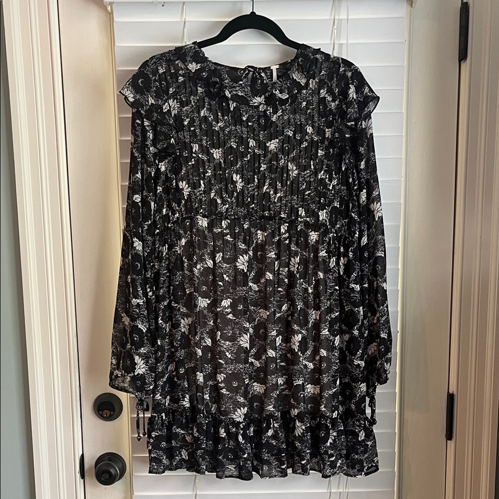Free People Monochrome Floral Long Sleeve Dress